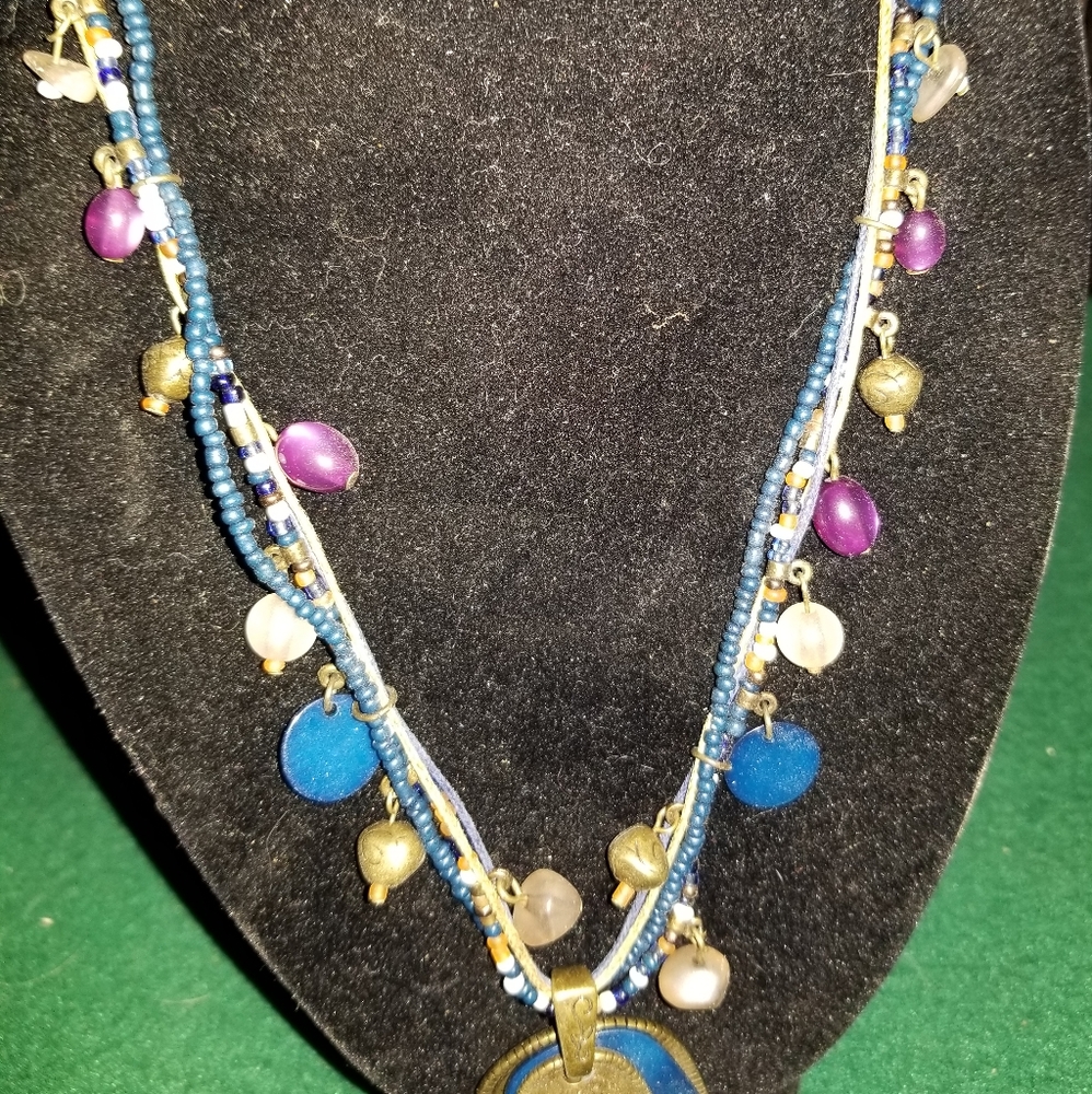 Necklace - Picture 4 of 5